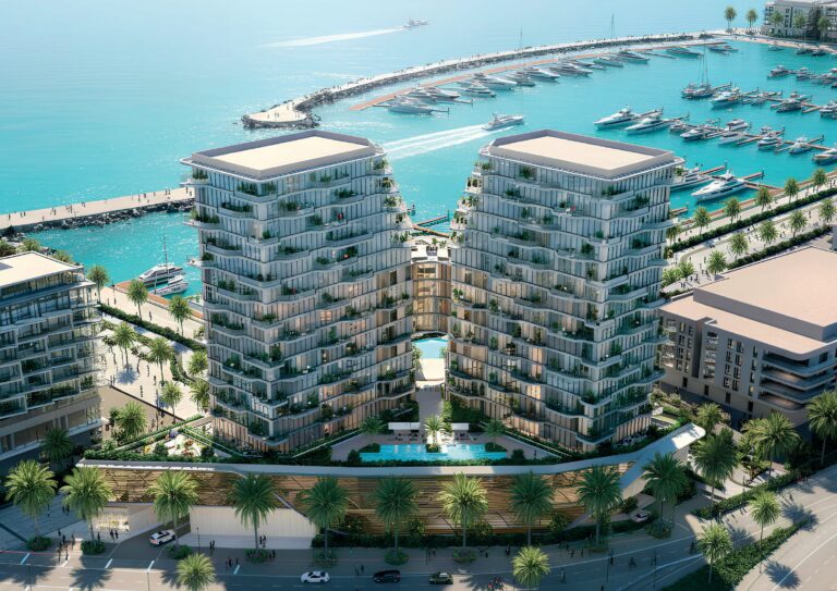 Royal Yacht Club Residence